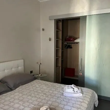 Turati * Turín