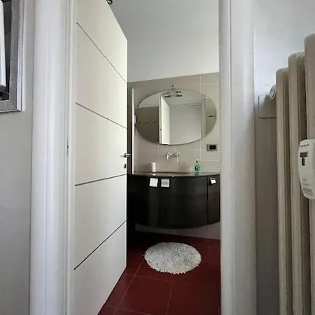 Turati * Turín