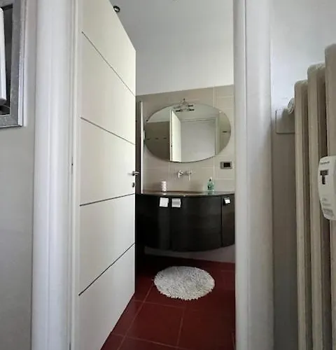 Turati * Turín