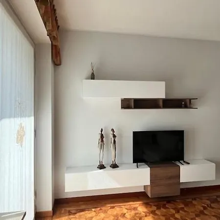 Turati Lägenhet *